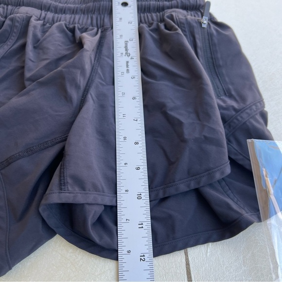 lululemon Athletic Shorts with lined  Women Size 4 - Picture 5 of 6